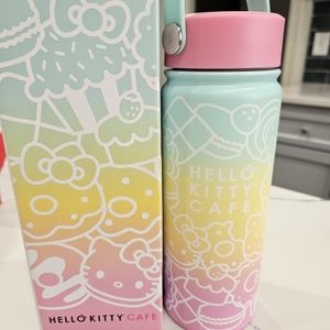 Hello Kitty café 18 oz stainless steel water bottle